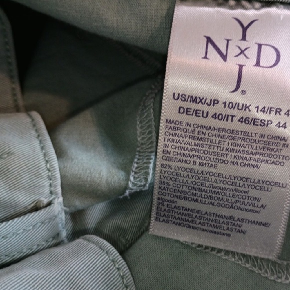 NYDJ Reese Relaxed Chino Sage Green Lift Tuck Pants Womens Size‎ 10 Utility - Picture 10 of 13